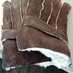 Rukavice Bruin, jak nahlášeno Qbuzz GD Groningen HS pomocí iLost