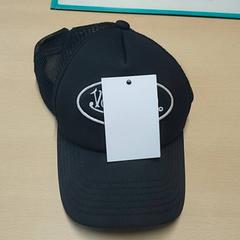 Kleding - Pet zwart, amint azt Centraal magazijn az iLost segítségével jelentette.