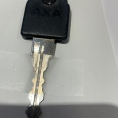 自転車の鍵 Axa slot がiLostで Pathé Rembrandt Utrecht によって報告されました