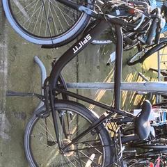 Férfi kerékpár Spirit, amint azt Stadswerk072 az iLost segítségével jelentette.