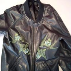 Chaqueta, segundo informou Twisto usando iLost