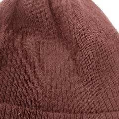 Kleding - Muts bordeaux, como reportado por Centraal magazijn utilizando o iLost