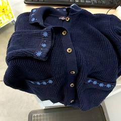 Pull, a été signalé par IKEA Brest Guipavas utilisant iLost