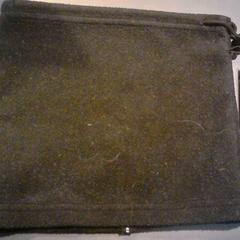 Escalfador de coll Zwart, segons ha informat SnowWorld Landgraaf mitjançant iLost