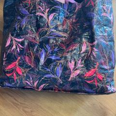 Väska, rapporterat av GVB med iLost