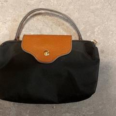 Borsa - Toilettas, come riportato da Regio Oost-Vlaanderen utilizzando iLost