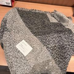 숄 Grijs, iLost를 사용하여 Van der Valk Hotel Deventer에 보고됨