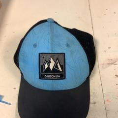 Czapka baseballowa Blauw, zgłoszono przez Artis przy użyciu iLost