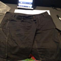 Shorts And gray socks, rapporterat av Van der Valk Hotel Amsterdam Zuidas med iLost