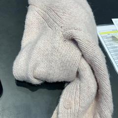 Sweater, as reported by Universiteit Gent - Faculteitsbibliotheek LW using iLost