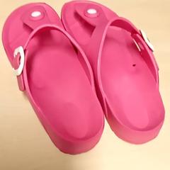 Slippers, as reported by Mövenpick Hotel Amsterdam City Centre using iLost