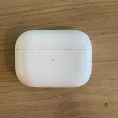 Étui, a été signalé par MEININGER Hotel Köln West utilisant iLost