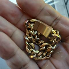 Gouden kettingarmband, iLost-i jakinarazi zaion moduan