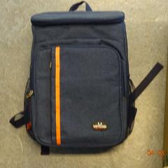 حقائب حمل وحقائب اليد، كما تم الإبلاغ عنه بواسطة Gemeente Leopoldsburg عبر iLost