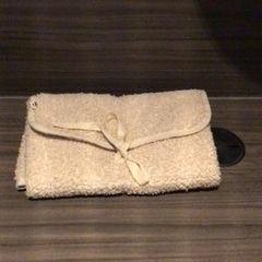 Baba takaró Beige, amint azt Van der Valk Hotel Zwolle az iLost segítségével jelentette.