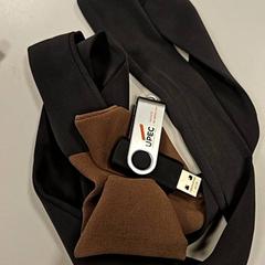 Usb klíčenka stick, jak nahlášeno Vrije Universiteit Amsterdam pomocí iLost
