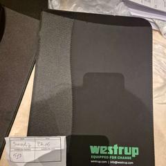 دفتر الملاحظات black/green، كما تم الإبلاغ عنه بواسطة The Dominican عبر iLost