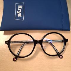 眼鏡 noires がiLostで IKEA Grenoble によって報告されました