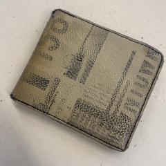 財布 Marcos がiLostで Awakenings Festival によって報告されました