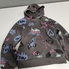 Hoodie braun mit print, PRIMARK がiLostで Wilmering Brinkum によって報告されました