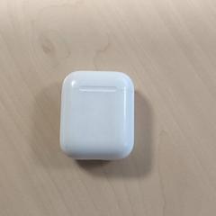 電子製品 - Earpod etui がiLostで Centraal magazijn によって報告されました