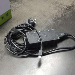 Carregador de portàtils, segons ha informat Vrije Universiteit Brussel (VUB) mitjançant iLost