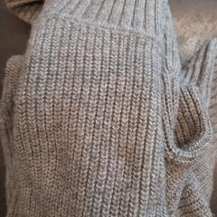 Trui, como reportado por Rotterdam The Hague Airport utilizando o iLost