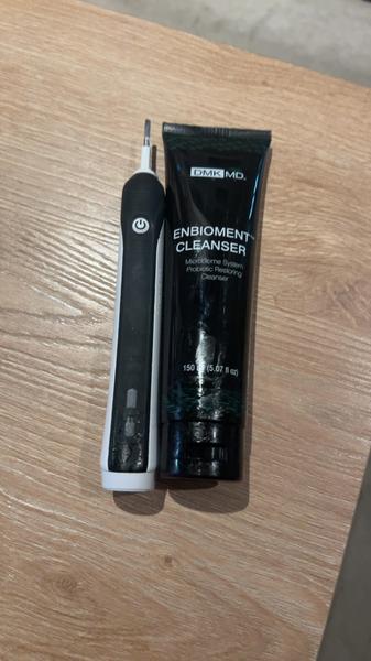 Toothbrush & Toilet products