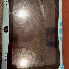 Tableta bleue, gisa salatu by TCL iLost erabiliz