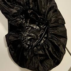 Tas cover, iLost를 사용하여 Vrije Universiteit Amsterdam에 보고됨