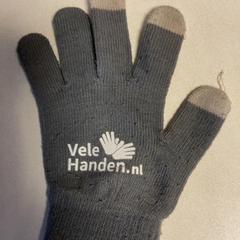 İLost kullanarak Artis tarafından bildirildiği gibi Eldiven