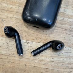 Draadloze oortjes がiLostで Gemeente Wageningen によって報告されました