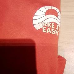 Pullover, gemeldet von Beekse Bergen Resorts en Hotel über iLost