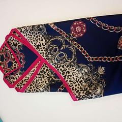 Écharpe, a été signalé par IKEA Åsane utilisant iLost