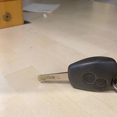 鍵 がiLostで IKEA Toulouse によって報告されました