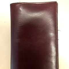 財布 がiLostで RET によって報告されました