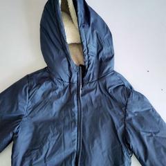 Veste, a été signalé par Twisto utilisant iLost