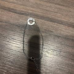 Colar zilver, hartje bedel, como reportado por Van der Valk Hotel Zwolle utilizando o iLost