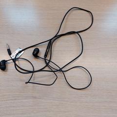 Elektronika oortjes met draad, ako bolo nahlásené Regio Limburg - Leuven pomocou iLost