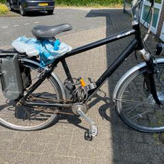 Herenfiets Giant, som rapportert av Fietsendepot De Werf ved bruk av iLost