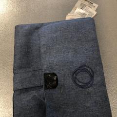 Verschoonkleed, como reportado por IKEA Haarlem utilizando o iLost