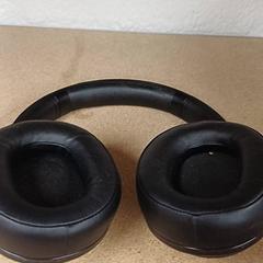 Headphones, as reported by Qbuzz GD Groningen Peizerweg using iLost