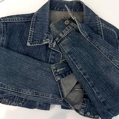 Chaqueta denim, segundo informou Arriva Limburg Noord usando iLost