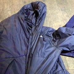 재킷, iLost를 사용하여 De Heeren van Aemstel에 보고됨