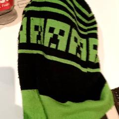 Casquette Minecraft muts + dopper, a été signalé par Pathé Nijmegen utilisant iLost