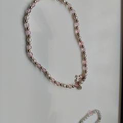 Naszyjnik hangertje van eenhoorn en hartje eraan, zgłoszono przez IJsselland Ziekenhuis przy użyciu iLost