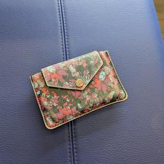 Wallet, segundo informou a iLost