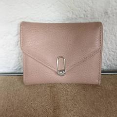 Cartera Fahjan, segons ha informat Qbuzz GD Groningen Peizerweg mitjançant iLost