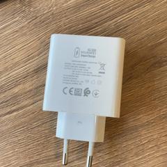 Adaptador, segons ha informat MEININGER Hotel Marseille Centre la Joliette mitjançant iLost