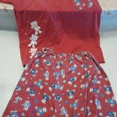 Pigiama Red, come riportato da Van der Valk Hotel Schiphol utilizzando iLost